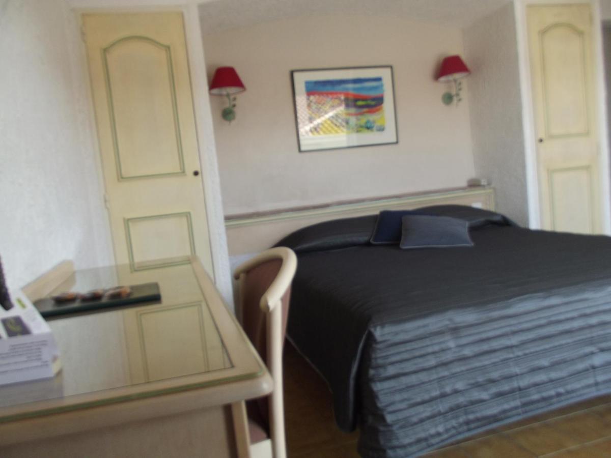 Hotel La Quietude Les Issambres Luaran gambar