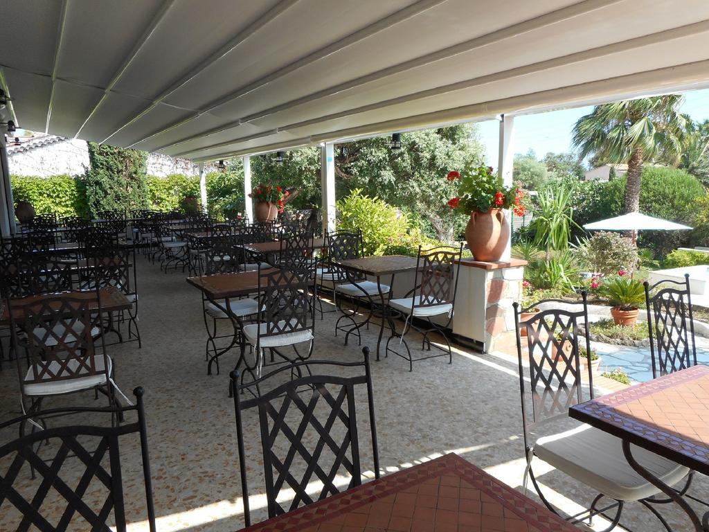 Hotel La Quietude Les Issambres Luaran gambar