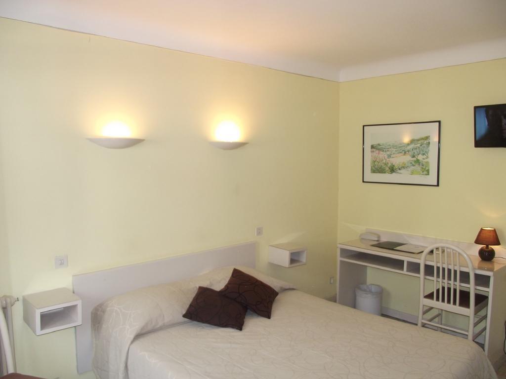 Hotel La Quietude Les Issambres Luaran gambar