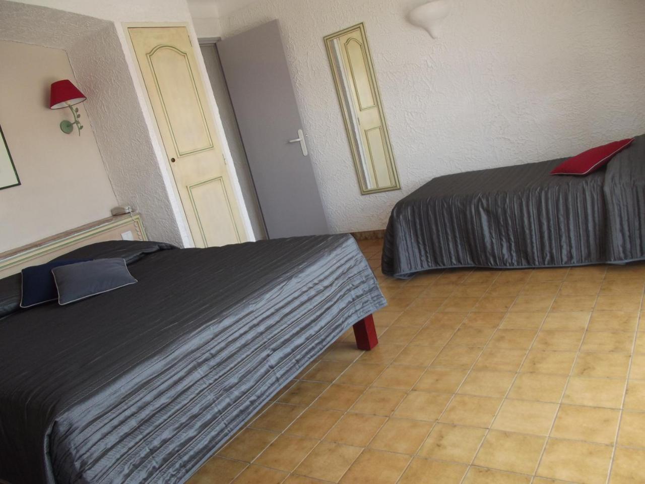 Hotel La Quietude Les Issambres Luaran gambar